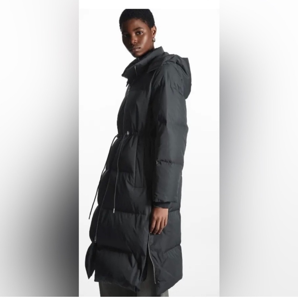 Cos Recycled Down
Puffer Coat